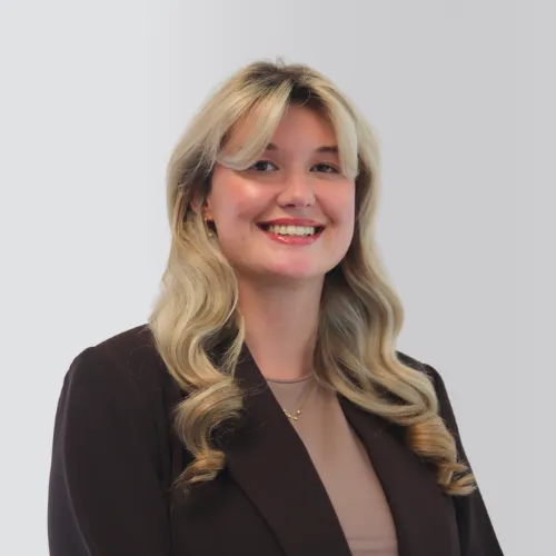 a photo of emma connolly, amtivo ireland client account manager