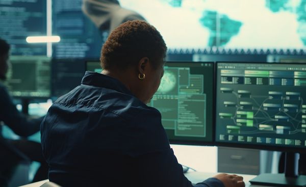 Website-Image-Templates-600-X-367-px-Cyber-Ess-UK